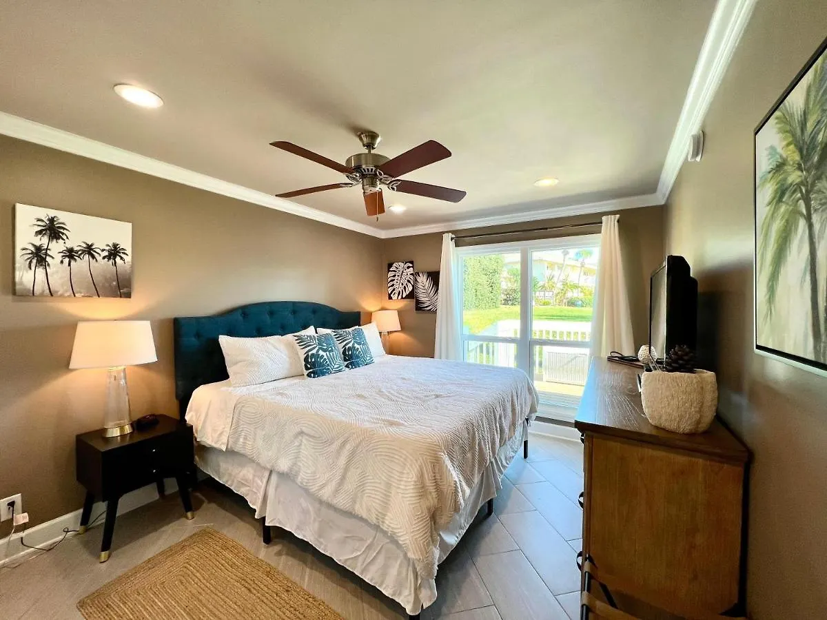 Sandpiper Cove 1069 Destin 0*,